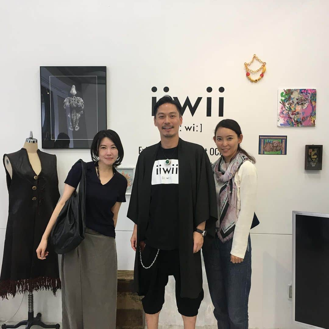 坂東工さんのインスタグラム写真 - (坂東工Instagram)「本当にたくさんの方々が @iiwii.art 展示会にいらしてくれています。一期一会を大切に…明日も在廊いたします。#iiwiiart」9月21日 1時07分 - takumimoriyabando