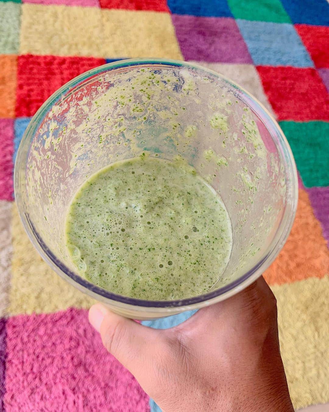 のインスタグラム：「Smoothies with protein, glutamine, and BCAA are my recent favorites :) 最近のお気に入り👍🏻 #smoothies #protein #glutamine #bcaa #スムージー #プロテイン #グルタミン #お気に入り」