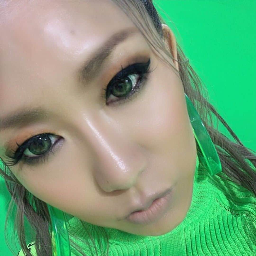 のインスタグラム：「New MV!!﻿ ﻿ #recode #new #mv #comingsoon #kodakumi  #倖田來未 #loveil #jasmineivy #lime green #green #fashion #beauty #衣装 #グリーン #ライトグリーン #ライムグリーン」