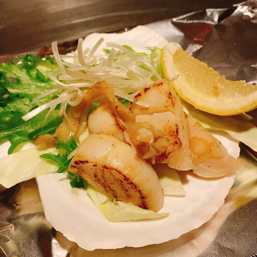 米山珠央さんのインスタグラム写真 - (米山珠央Instagram)「. ◎#大阪旅行 2日目◎ #YATAIフェス に行きました🐔 . お天気良すぎて地味に日焼けしちゃった〜！ #大阪城 も見ることができて大満足でした🏯⭐️ . #夜ごはん は、#鉄板焼き 🍳 .  #大阪 #旅行 #旅 #女子旅 #弾丸 #弾丸旅行 #フェス #グルメフェス #大阪グルメ #大阪観光 #和食 #グルメ #堀江 #堀江グルメ #やきやき三輪 #oska #travel #trip #gourmet #food #yummy #festival #instagram #instalike #instatravel」9月20日 17時52分 - tamao_17no1