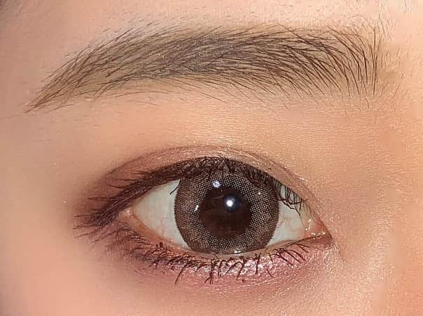 ぬーんさんのインスタグラム写真 - (ぬーんInstagram)「eye👀  #eye #eyemakeup #eyeshadow #makeup #make #japan #japanese #japanesegirl #followme #youtuber #nuuuuun #visee #3ce #dazzshop #addiction #feliamo #espresso」9月20日 18時27分 - yukino_snow1211