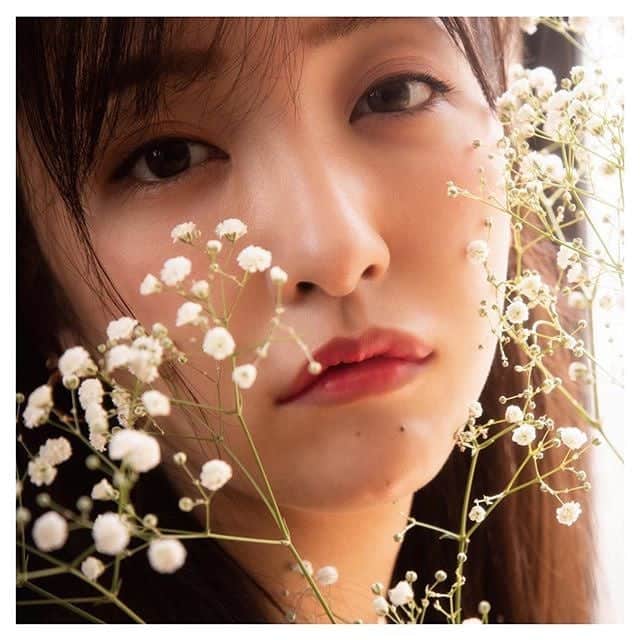 板野友美 ファンアカウントさんのインスタグラム写真 - (板野友美 ファンアカウントInstagram)「Tomomi Itano Mini Album 『LOCA』Tracklist: 1. Koi gokoro 2. LOCA 3. LOVE SEEKER 4. Destiny 5. ACE no B kimi 6. Kimi ni okuru uta as “Boku wa mada kimi wo aisanai koto ga dekiru” theme song.  Release date on 2019, Oct 16th!  #ミニアルバ厶 #発売2019年10月16日 #LOCA #君に贈るうた #恋ゴコロ #LOVESEEKER #Destiny #エースのB君 #板野友美LIVE2019 #comingsoon #君に贈るうた #僕はまだ君を愛さないことができる  #オープニングテーマ曲 #OpeningThemeSong #tomochinfansina #tomochin #ともちん #itanotomomi #板野友美 #teamtomo #itanotomomifansina #singer #japan #newsong #曲 #音楽 #歌  #日本 #breakingnews」9月20日 19時01分 - tomochinfansina