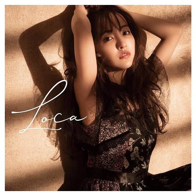 板野友美 ファンアカウントのインスタグラム：「Tomomi Itano Mini Album 『LOCA』Tracklist: 1. Koi gokoro 2. LOCA 3. LOVE SEEKER 4. Destiny 5. ACE no B kimi 6. Kimi ni okuru uta as “Boku wa mada kimi wo aisanai koto ga dekiru” theme song.  Release date on 2019, Oct 16th!  #ミニアルバ厶 #発売2019年10月16日 #LOCA #君に贈るうた #恋ゴコロ #LOVESEEKER #Destiny #エースのB君 #板野友美LIVE2019 #comingsoon #君に贈るうた #僕はまだ君を愛さないことができる  #オープニングテーマ曲 #OpeningThemeSong #tomochinfansina #tomochin #ともちん #itanotomomi #板野友美 #teamtomo #itanotomomifansina #singer #japan #newsong #曲 #音楽 #歌  #日本 #breakingnews」