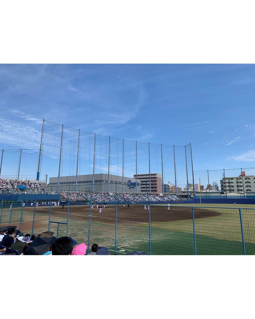 沢井里奈さんのインスタグラム写真 - (沢井里奈Instagram)「♡ . ナゴヤ球場最終戦！！ どらほー⚾️🌸 . 根尾選手10試合連続安打！！ すごいです🥺🥺🥺💕💕 . . あと今日沢山の方が声を掛けて下さって ドラ・ナビ観てます！！って言って頂けて すごく嬉しかったです😢✨ ありがとうございます☺️💓💓 . たまに質問頂きますが、 全然気軽に声掛けて下さい🌟 こんな私に嬉しいです🙇🏻‍♀️💕💕 . . ナゴヤドームモナカアイス好き🍦❤️笑 . #dragons #dranavi #dranavicat #starcat #nagoya #baseball #apuweiserriche #willselection #ootd #coordinate #fashion #instafashion #instagood #instagramjapan #japanesegirl #girls #中日ドラゴンズ #ドラゴンズ #中日 #ウエスタンリーグ #ナゴヤ球場 #キャットチャンネル #スターキャット #さわー野球 #沢井里奈」9月20日 19時06分 - sawairina