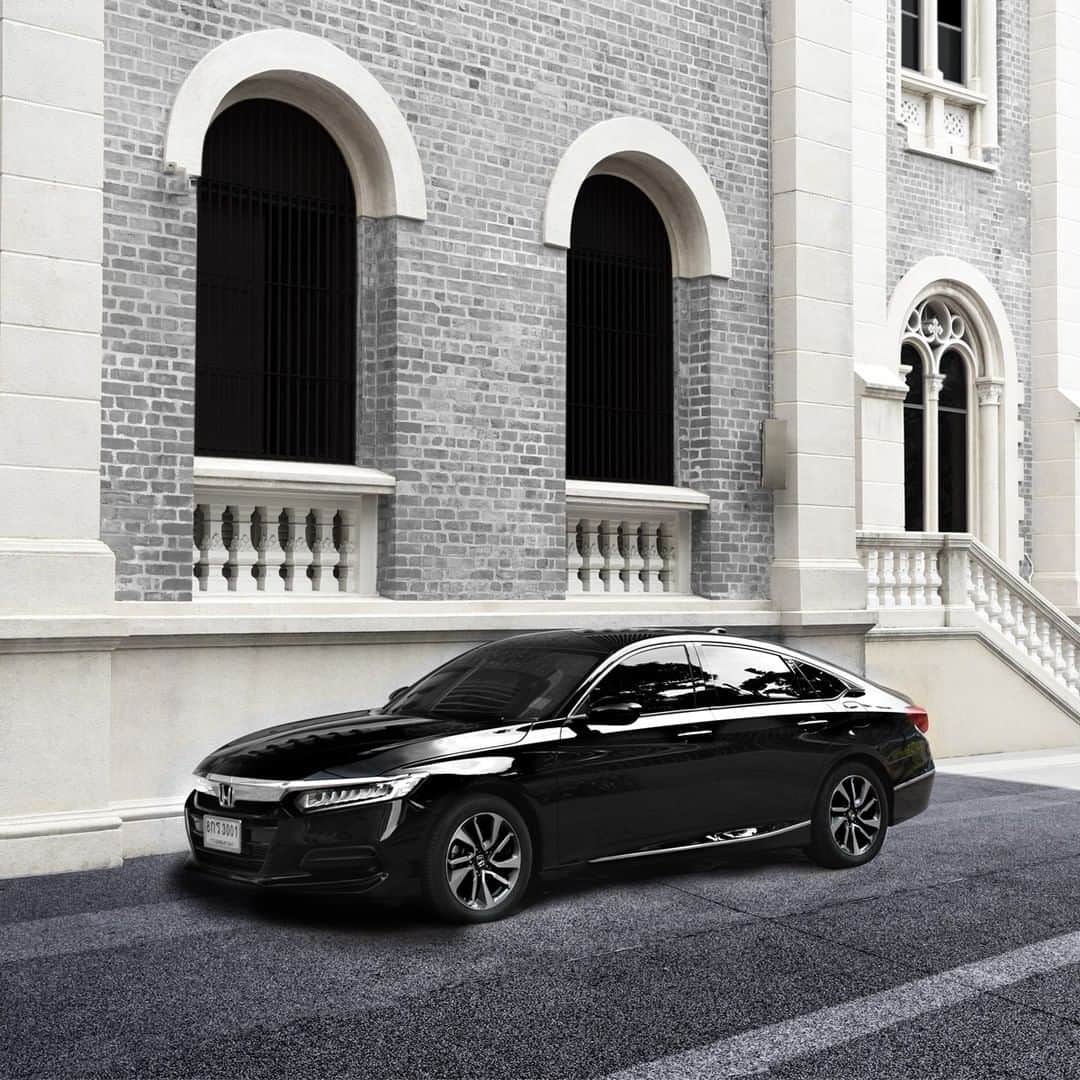 EnjoyHondaThailandさんのインスタグラム写真 - (EnjoyHondaThailandInstagram)「Crystal Black Pearl ความสปอร์ตหรูหราที่สัมผัสได้ ทดลองขับ #AllnewHondaAccord คลิก Link ที่ Bio เลย  #TheAccord #allnewhorizonbegins」9月20日 20時00分 - hondathailand