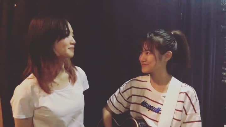 のインスタグラム：「あたしを彼女にしたいなら/コレサワ . 9/22(日)mihoro*ちゃんとツーマンライブします😻💓 . 予約方法は ✉️kitaharayuka.info@gmail.comに ①ライブの日にち(9/22) ②お名前 ③枚数 を書いて送ってください☺️ 💓女性限定入場ツーマンライブ💓  大阪心斎橋酔夏男にて open/start 12:00/12:30 adv/day ¥1500/¥2000(共に1D別) ※学割(受付にて学生証提示で) ¥1000/¥1500」
