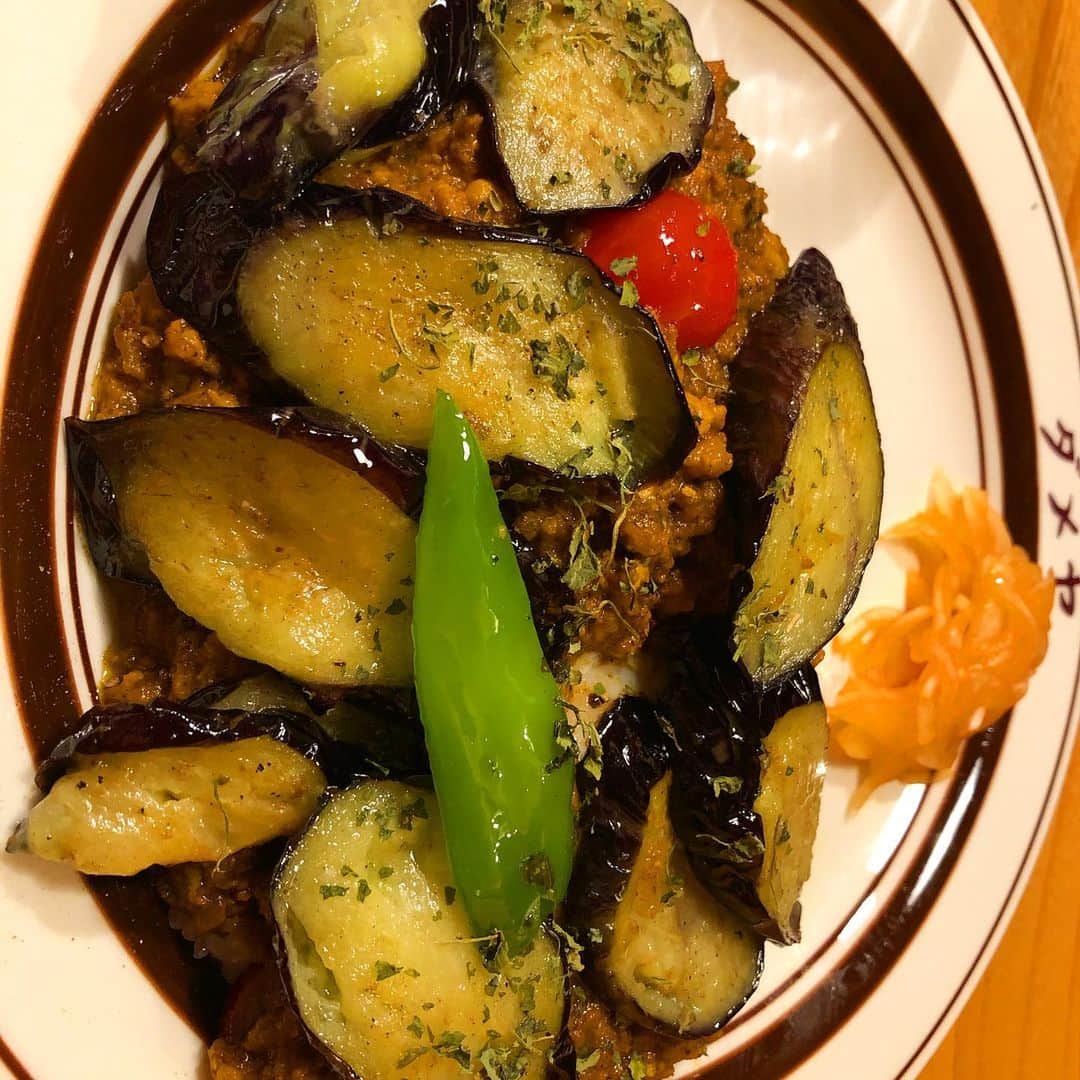 西本早希のグルメインスタ