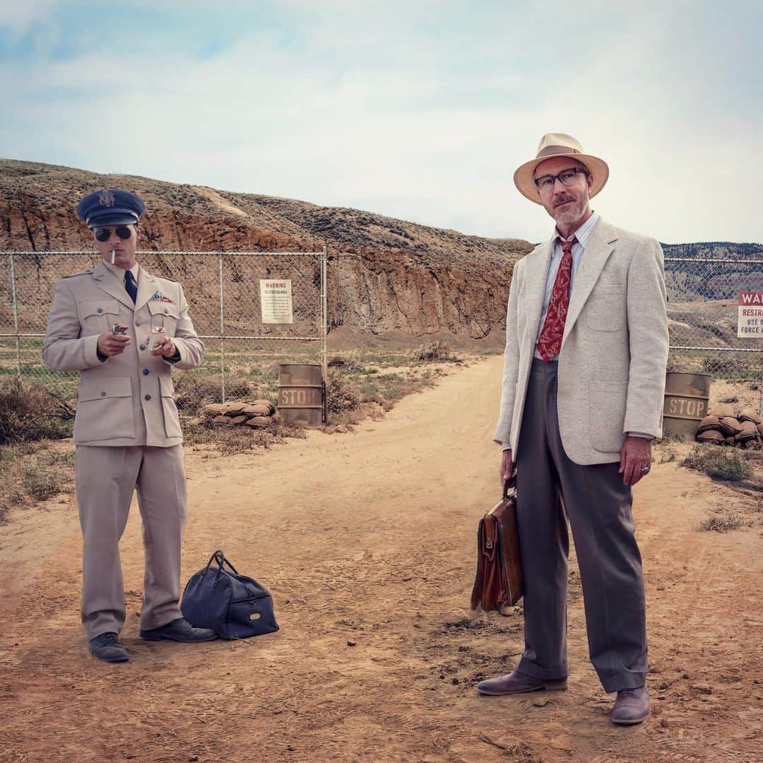マイケル・マラーキーのインスタグラム：「Greetings, Earthlings... #ProjectBlueBook #Area51 #Season2 #OutThisWinter」