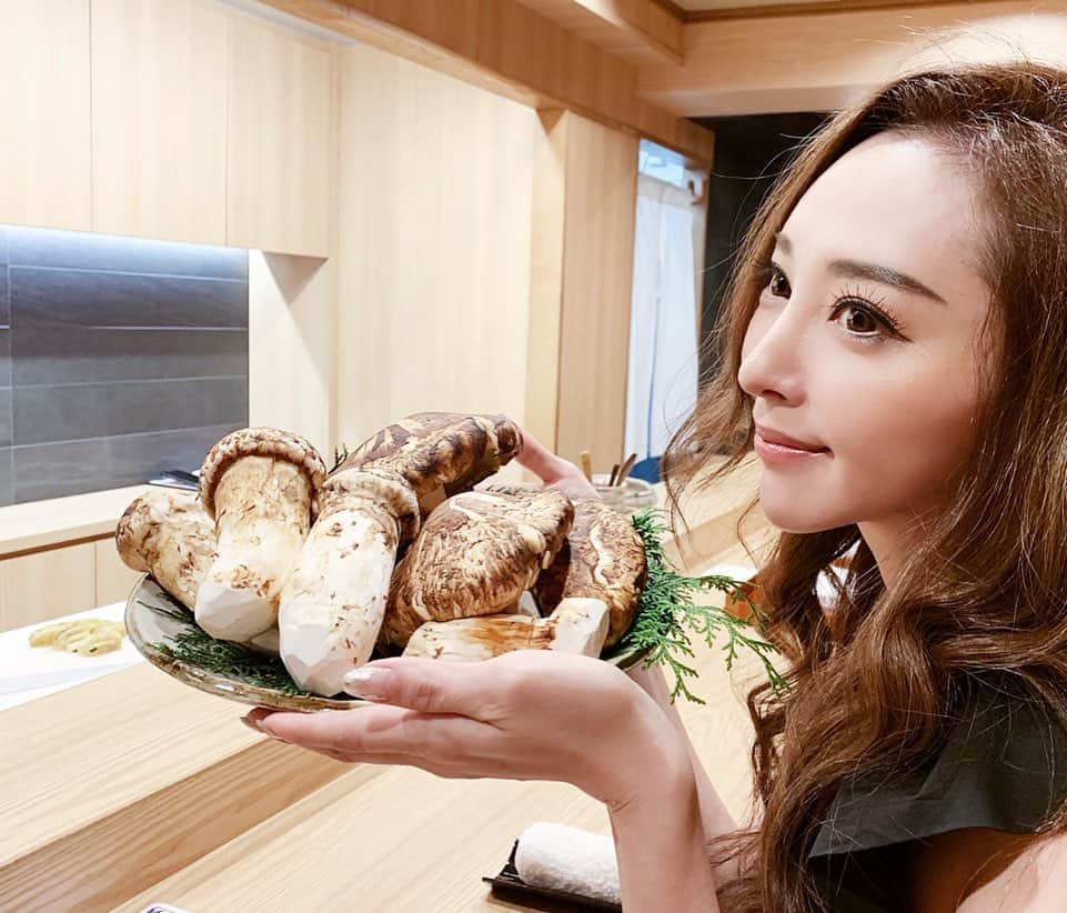 山崎みどりのグルメインスタ