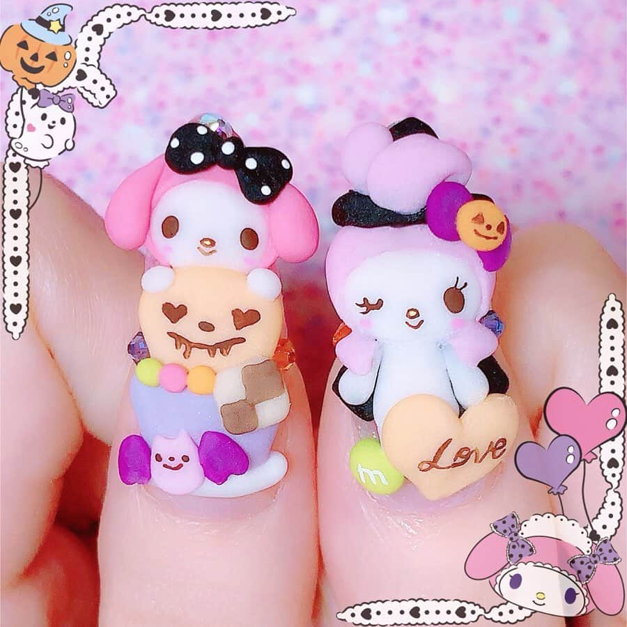 あかりさんのインスタグラム写真 - (あかりInstagram)「ことしのハロウィンネイルゎ 愛してやまないめろたーん🎀💜🧡 ハロウィンぽさ意識してクロミ様にも しゅつえんしてもらったお💀🖤わら  リボンのドットがら🎀 うさみみめろたんᕱ⑅ᕱ♥ うさみみおばけ👻ᕱ⑅ᕱ♥ ハロウィンぜんかいのカラー🖤💜🧡 もぉほんっとかわいすぎるよぉぉぉ🎀💖 おやゆびのハロウィンめろたんケーキの スペシャル感🧁🎃💜やばい😍✨ こーもりもﾁｮｺﾝといるよ🦇🖤わら  かおりおねーさま🎀💖 あんてーの超絶クオリティ✨のネイル いつもありがとぉございますっ💜🧡 かおりおねーさまじしんの ハロウィンネイルもたのちみにしてます🥰 👻🎃🍭🍬🍪👻 #あかちゃむのネイル #あかちゃむとめろたん #ハロウィン #ハロウィンネイル #ハロウィンマイメロネイル #サンリオハロウィン #ハロウィンマイメロ #マイメロハロウィンネイル #マイメロハロウィン #キャラネイル #マイメロネイル #自爪ネイル #自爪ロングネイル #自爪ロング派 #halloweennails #halloweennail #halloweennails2019 #sanriohalloween #sanriohalloweennails」9月20日 21時16分 - akachamxx