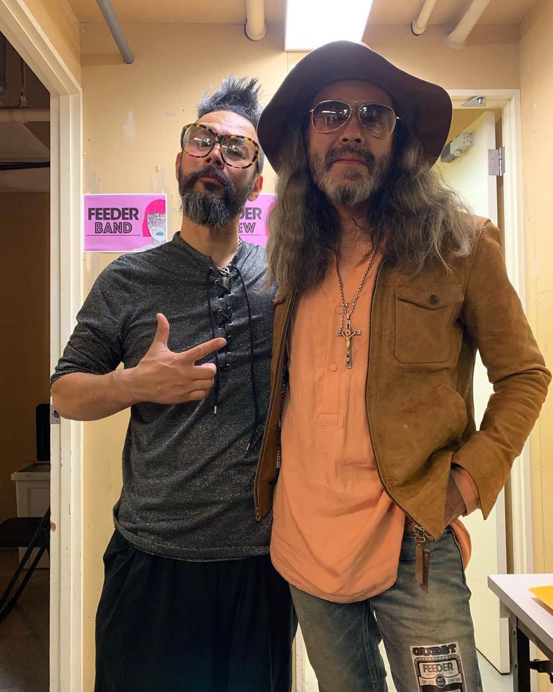 杉原勇武のインスタグラム：「@feederofficial のLIVE最高でした。 @taka_funkybottom さんお疲れ様でした。」
