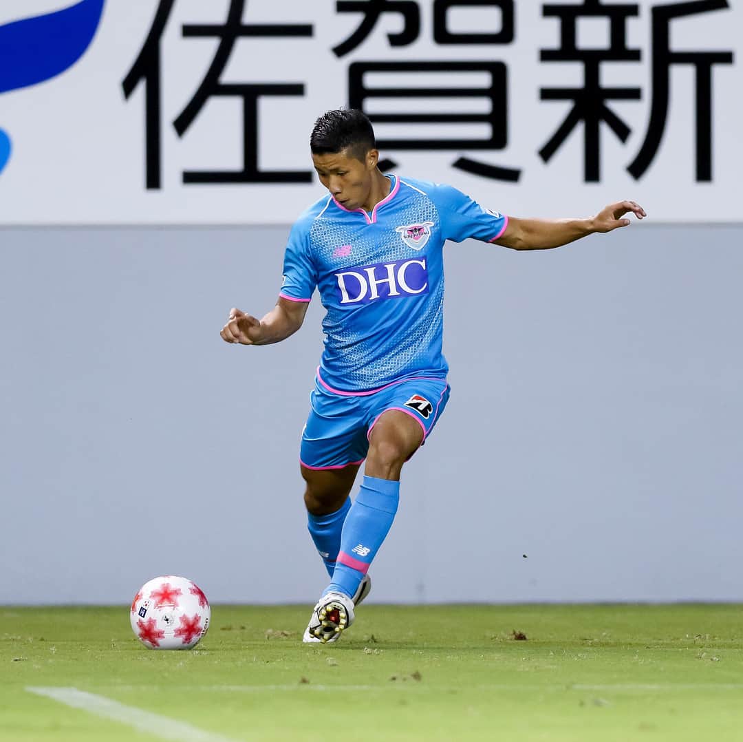 三丸拡のインスタグラム：「. 日々成長し、チームに還元できる選手に。 いつも素晴らしいサポートをありがとうございます！！ . #サガン鳥栖」