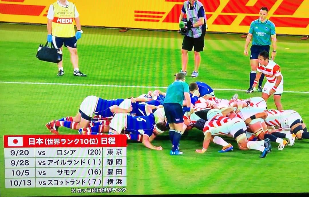 永倉由季さんのインスタグラム写真 - (永倉由季Instagram)「・ ・ 間に合ったー！やりましたー！ ・ 『ラグビーワールドカップ2019日本大会』 ・ 開幕戦でロシアに30―10で勝利🏉✨ ・ どうしよう笑 もう、カッコイイー✨ ・ ・ ✅ 詳しくは アメブロにて ↓ ↓ ・ http://ameblo.jp/naga-yuki/ ・ ・ ・ #ラグビーワールドカップ2019 #ラグビー #日本大会 #rugby #rugbyworldcup  #rwc2019 2019 #japan  #日本代表 #開幕戦 #4トライ  #勝利 #松島幸太郎 #近鉄ライナーズ #トンプソンルーク  #東大阪市  #リーチマイケル #堀江翔太 #山中亮平  #松田力也 #平尾誠二 #ロシア戦 #ノーサイド」9月20日 22時14分 - yuki_nagakura67