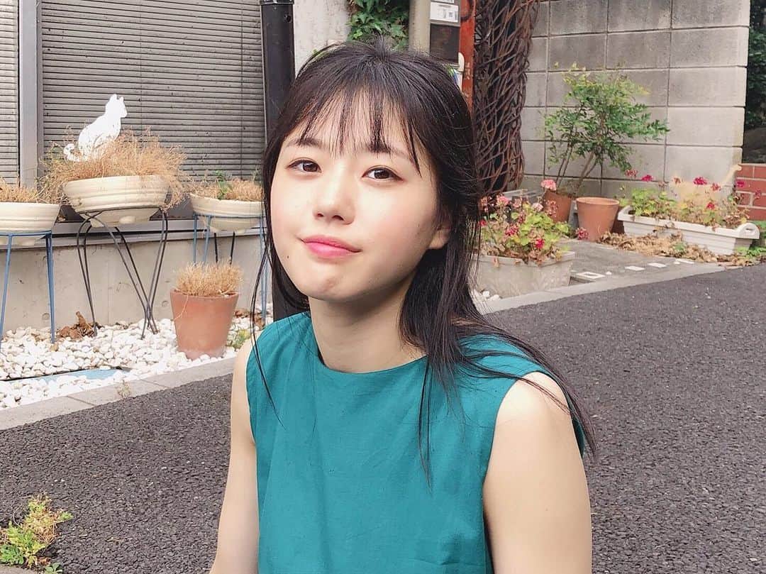 STU48さんのインスタグラム写真 - (STU48Instagram)「* 発売中の 『漫画アクション』 オフショット🌼 * #STU48 #瀧野由美子 #インスタ始めました  #TakinoYumiko #Instagram #漫画アクション #表紙 #巻頭グラビア  #発売中 #撮影オフショット #ワンピース #衣装」9月20日 22時54分 - stu48.official