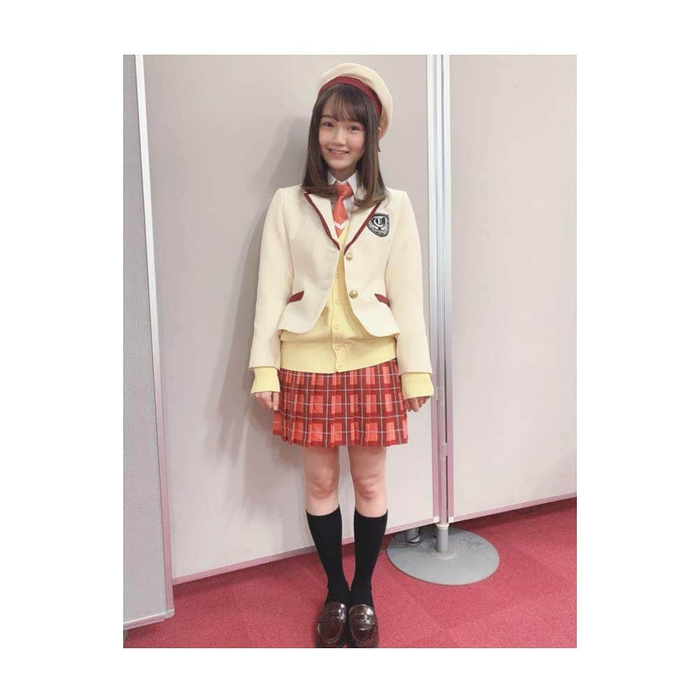 尾崎由香さんのインスタグラム写真 - (尾崎由香Instagram)「#今日のゆか服  Reバースの制服✨ ベレー帽×制服可愛いくて、これから沢山着れるの楽しみ♪♪」9月20日 23時00分 - ozapure15