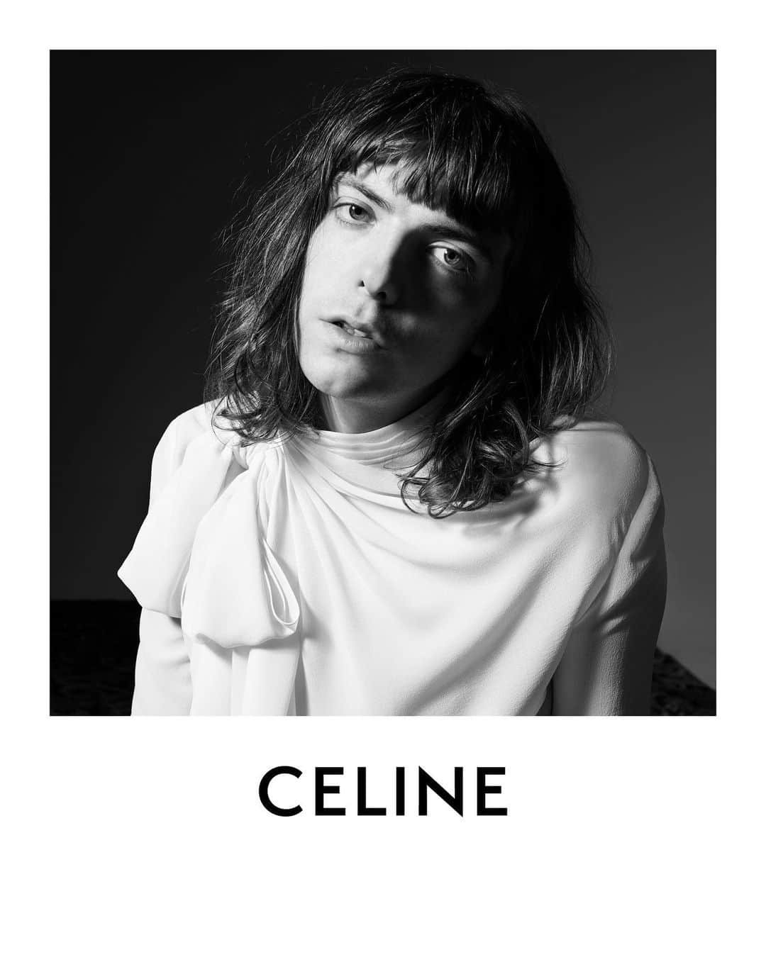 Celineさんのインスタグラム写真 - (CelineInstagram)「CELINE PORTRAIT PORTRAIT OF A PERFORMER  CAL FROM DITZ PHOTOGRAPHED BY @HEDISLIMANE IN JUNE 2019 ⠀⠀⠀⠀⠀⠀ #CELINEBYHEDISLIMANE #CELINEPORTRAIT」9月20日 23時09分 - celine