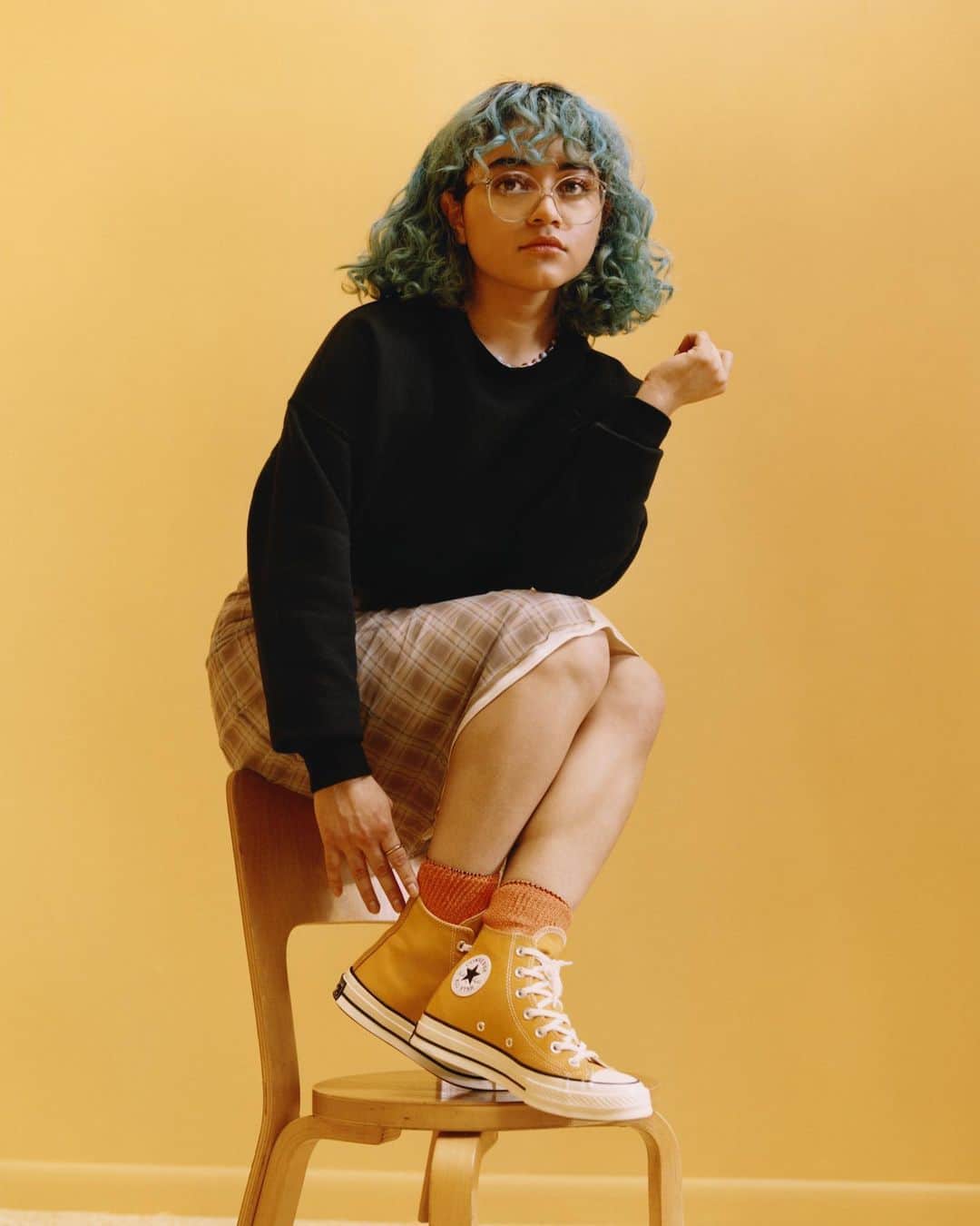 converseさんのインスタグラム写真 - (converseInstagram)「We spent a few days in Brooklyn with 7 creatives from @RedHookLabs, who talked to us about how they share and own their own story.  Meet, Genesis, 21, Photographer "My friends' self discovery pushes me." #InMyConverse」9月20日 23時16分 - converse