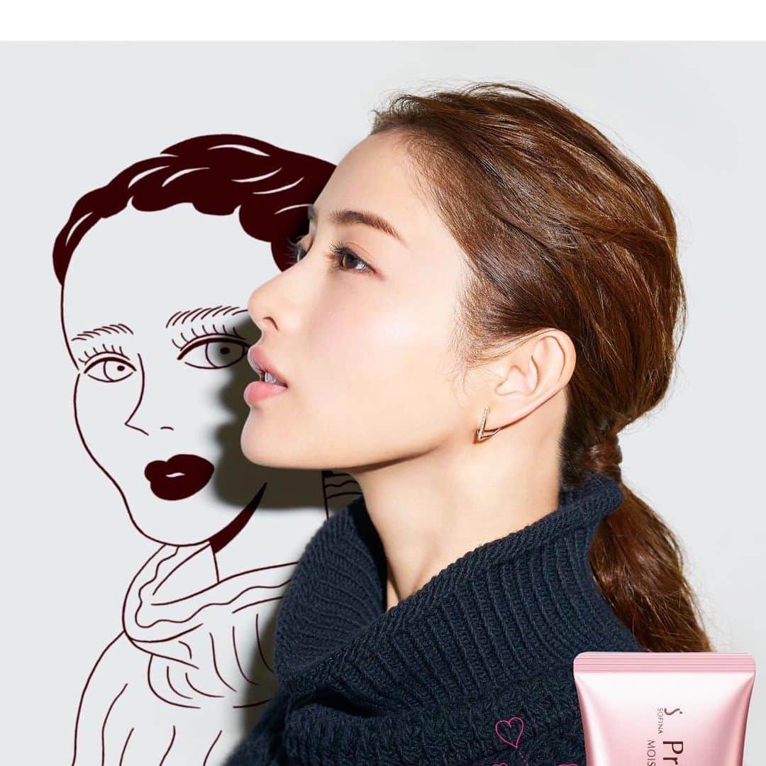 のインスタグラム：「. . 横顔が美しすぎます . . #ishiharasatomi #satomiishihara  #石原さとみ #いしはらさとみ」