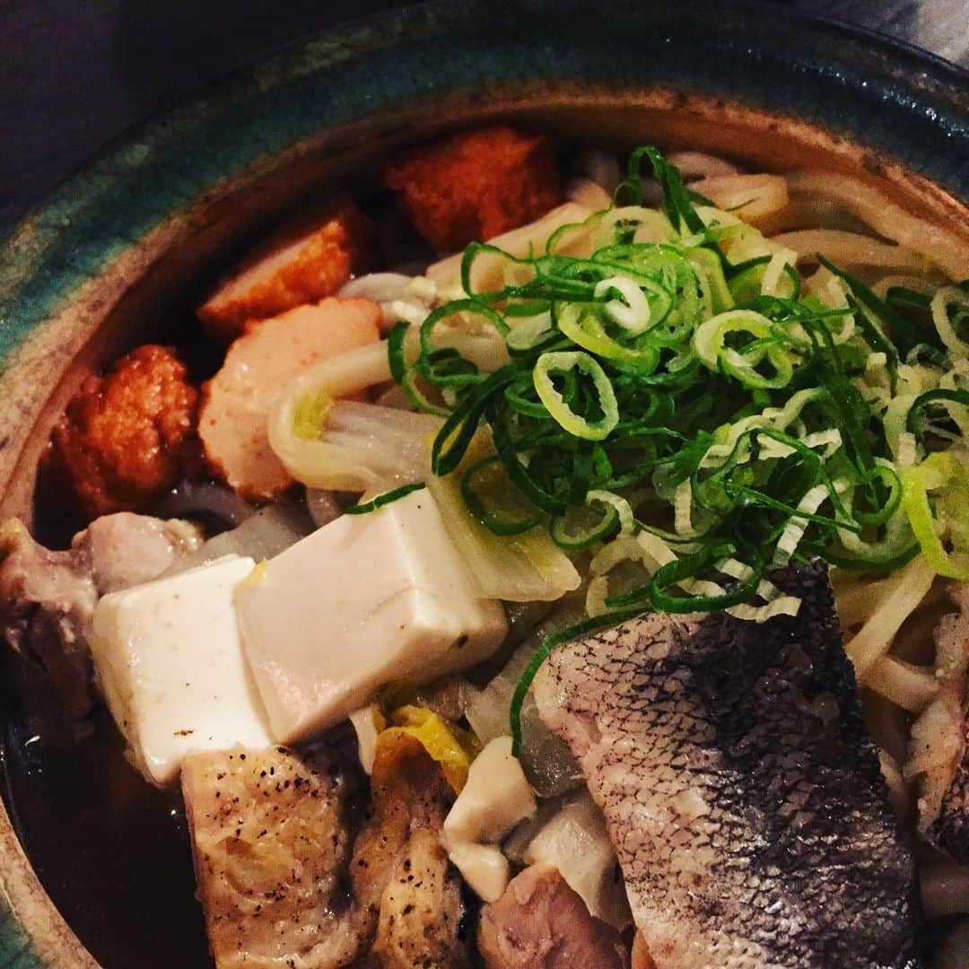 hanatsubaki029のインスタグラム：「今日なまかないは、優しい柚子出汁のおうどんです！ いつもありがとうございます😊#個室#イーマ#photooftheday #instafood #instagood #photographer #和食#ブライダル#居酒屋#梅田#いいね#まかない#osaka#ランチ#予約#米活#女子会#宴会#日本酒#阪神百貨店#駅近#サプライズ#ママ会」