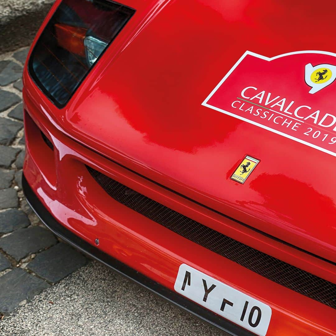 フェラーリさんのインスタグラム写真 - (フェラーリInstagram)「The #FerrariCavalcadeClassiche 2019 has just begun in #Rome: the most fascinating #Ferrari icons set off in an amazing journey along breathtaking Italian landscapes. Prepare for an event centred on the passion for timeless beauty and luxury cars.」9月21日 0時01分 - ferrari