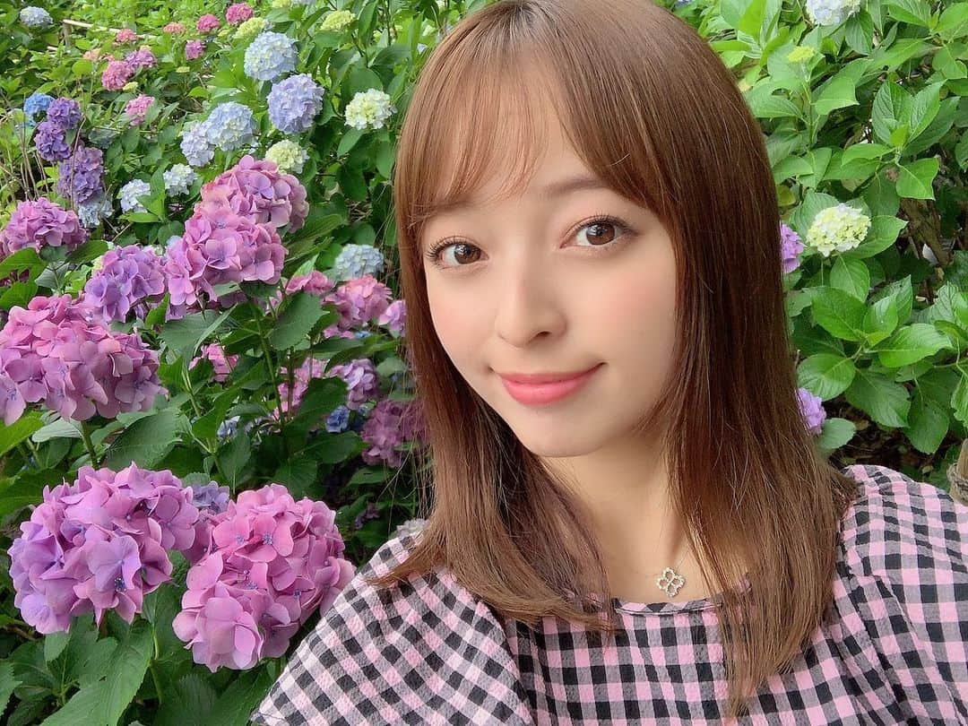 黒口那津のインスタグラム：「恋んトス最新話が配信されました！ 新メンバーのダイくん！！👨 年上だしまだまだ武器が沢山あるから 後半を盛り上げてくれるよ🥺 みんなは年下派？年上派？🙌 #恋んトスシーズン9  #恋んトス #paravi」