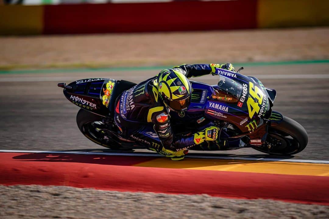 YamahaMotoGPさんのインスタグラム写真 - (YamahaMotoGPInstagram)「@valeyellow46 🗣: "I'm very happy! In the morning we had a lot of problems, but in the afternoon, in FP2, we were able to improve the electronics, the engine brake, and also the acceleration of the bike, so I feel better now. We still have a lot of work to do, but it's important to be inside the top 3 on the Friday." . . #MonsterYamaha | #MotoGP | #AragonGP | #MonsterEnergy | #VR46 | @monsterenergy」9月21日 3時02分 - yamahamotogp