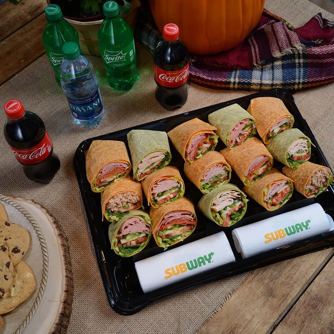 Official Subwayさんのインスタグラム写真 - (Official SubwayInstagram)「Double tap if you love all things fall.」9月21日 4時00分 - subway