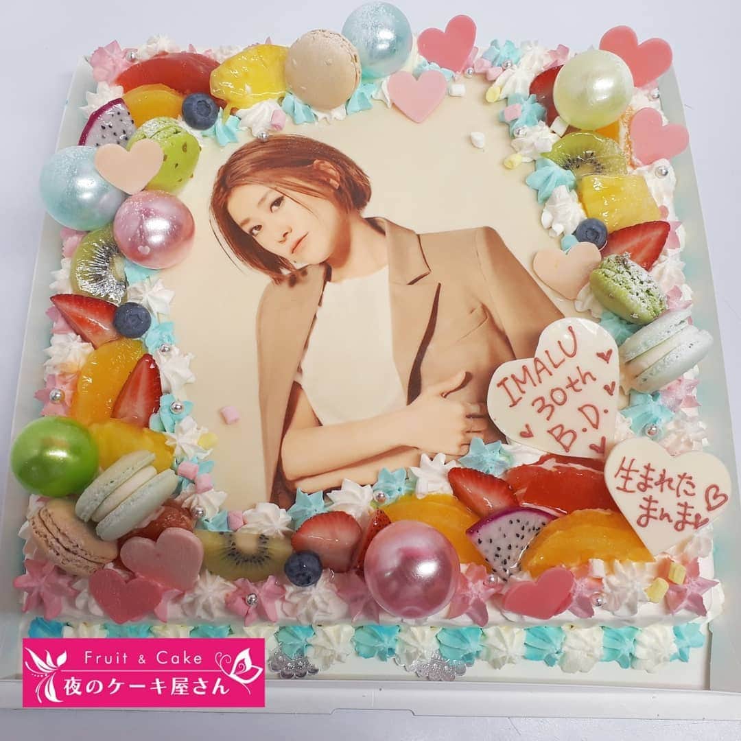 夜のケーキ屋さん♥Juli　(エディブルフラワー協会) のグルメインスタ