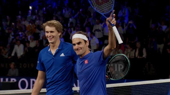 ロジャー・フェデラーのインスタグラム：「🚨📸🎬 #geneva #lavercup」