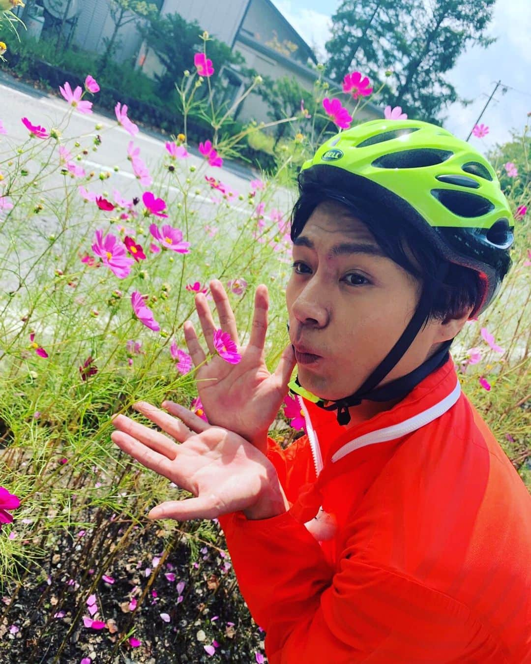 フジテレビ「もしもツアーズ」さんのインスタグラム写真 - (フジテレビ「もしもツアーズ」Instagram)「🌈もしもツアーズ🌈﻿ ﻿ 横もも写真②﻿ photo  by 伊藤萌々香﻿ ﻿ #横尾渉 #kismyft2﻿ #キスマイ﻿ #伊藤萌々香 #フェアリーズ﻿ #横もも﻿ ﻿ #もしツア #もしもツアーズ﻿ #軽井沢 #秋 #避暑地 #食欲の秋 #芸術の秋﻿ #読書の秋 #スポーツの秋 #秋の夜長﻿ #ギャグの秋」9月21日 19時03分 - moshitsua_official