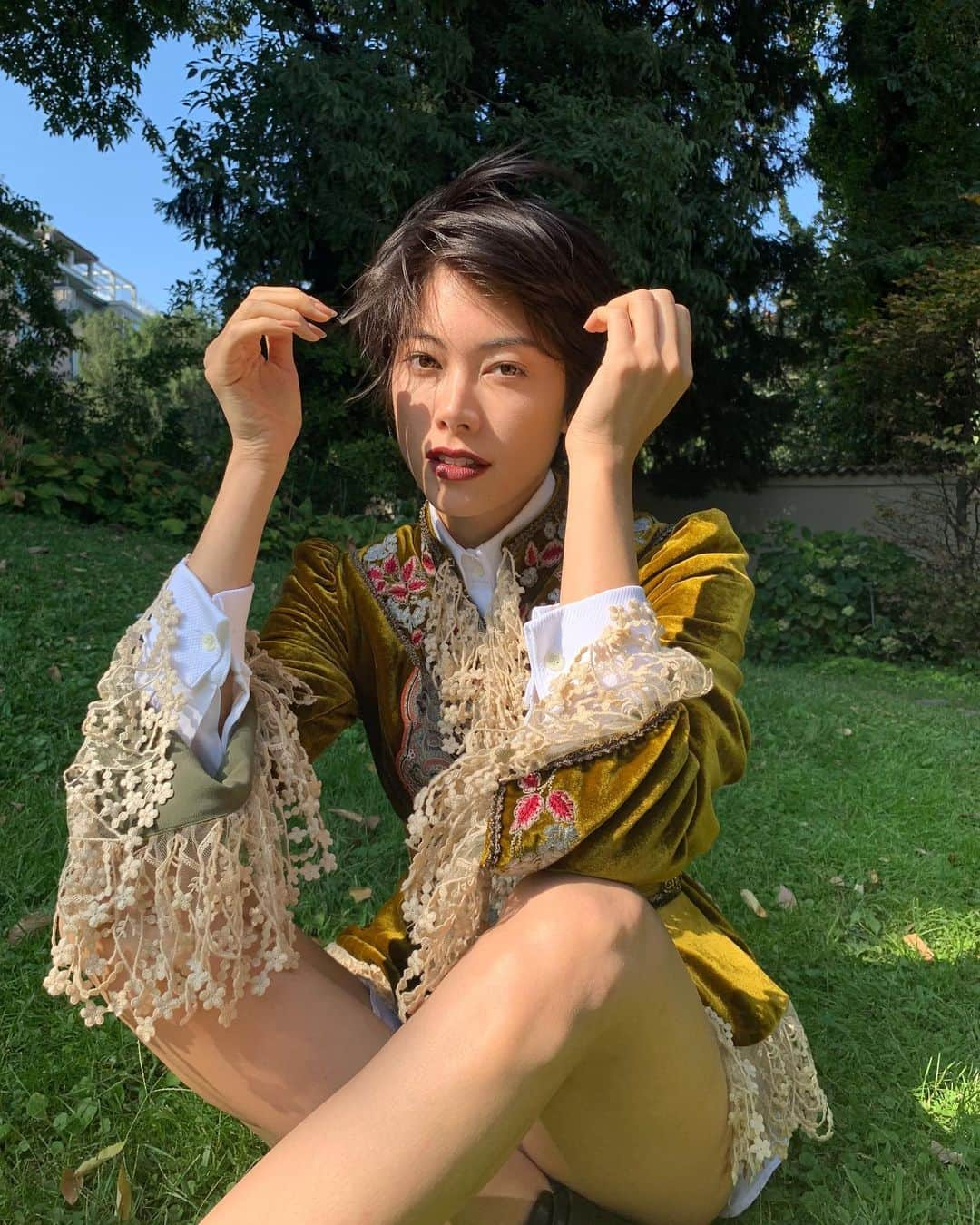 美舟さんのインスタグラム写真 - (美舟Instagram)「ETRO❤︎ Milano Collection  @ETRO  #hikarimori #hair #makeup #milanofashionweek  #etro  #collection」9月21日 19時18分 - mifune2014