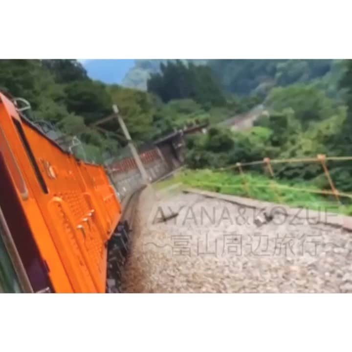 小山綾菜のインスタグラム：「.﻿ .﻿ .﻿ 1週間前のオハナシ。﻿ ﻿ 私ことを心から愛してやまない﻿ 大盛梢に会いに行ってきたオハナシ。﻿ ﻿ 美味しい食べのもたべて﻿ 美味しいお酒のんで﻿ 幸せいっぱいだったオハナシ。﻿ ﻿ 動画つくってみたってオハナシ。﻿ ﻿ #大事なときにGoPro壊れる﻿ #美味しい日本酒巡る旅しよう﻿ #北海道旅行しよう﻿ #10年前の沖縄リベンジしよう﻿ @kozumori1121 .﻿ .﻿ ...★﻿ ﻿」