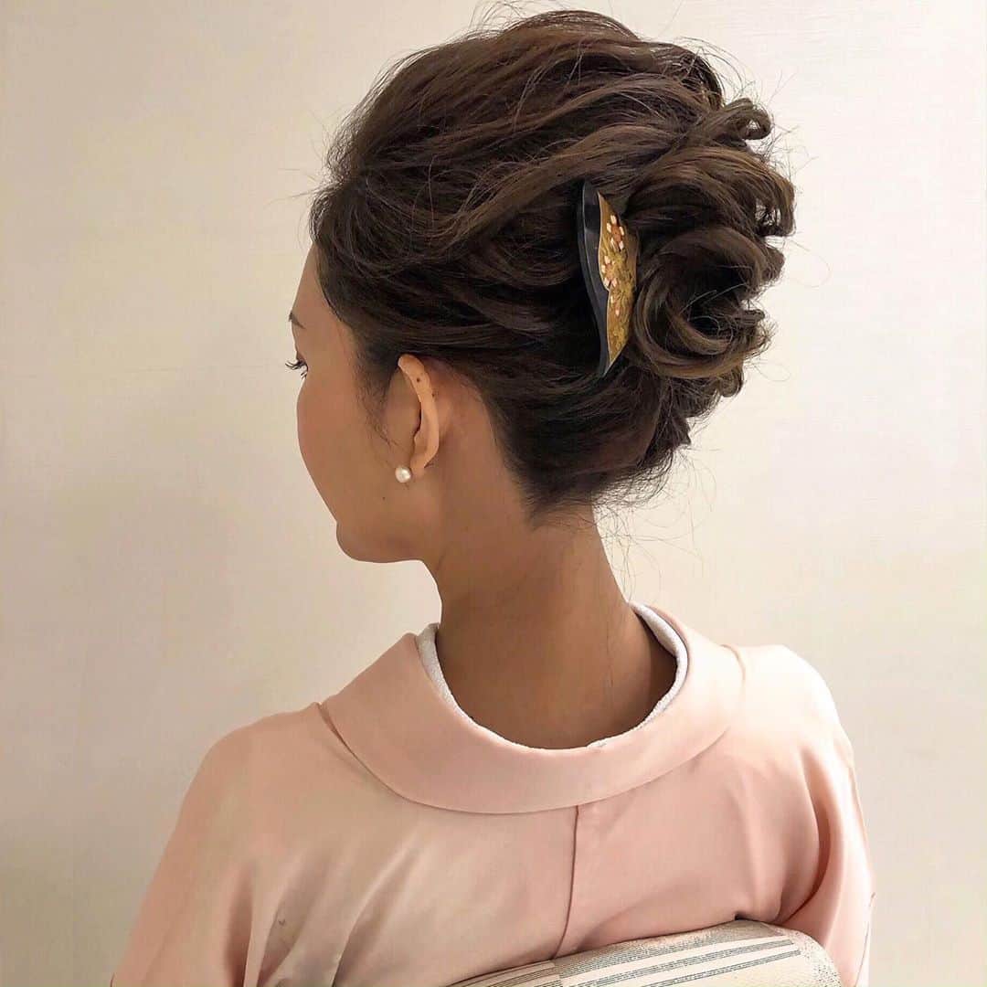 Tomoyo Kitamuraさんのインスタグラム写真 Tomoyo Kitamurainstagram 先日のお客様 和装の上目アップ ヘアメイク ヘアセット ヘアアレンジ ヘアスタイル 銀座 美容師 ウェディング ウェディングヘア ブライダル ブライダルヘア 結婚式 プレ花嫁 花嫁 前