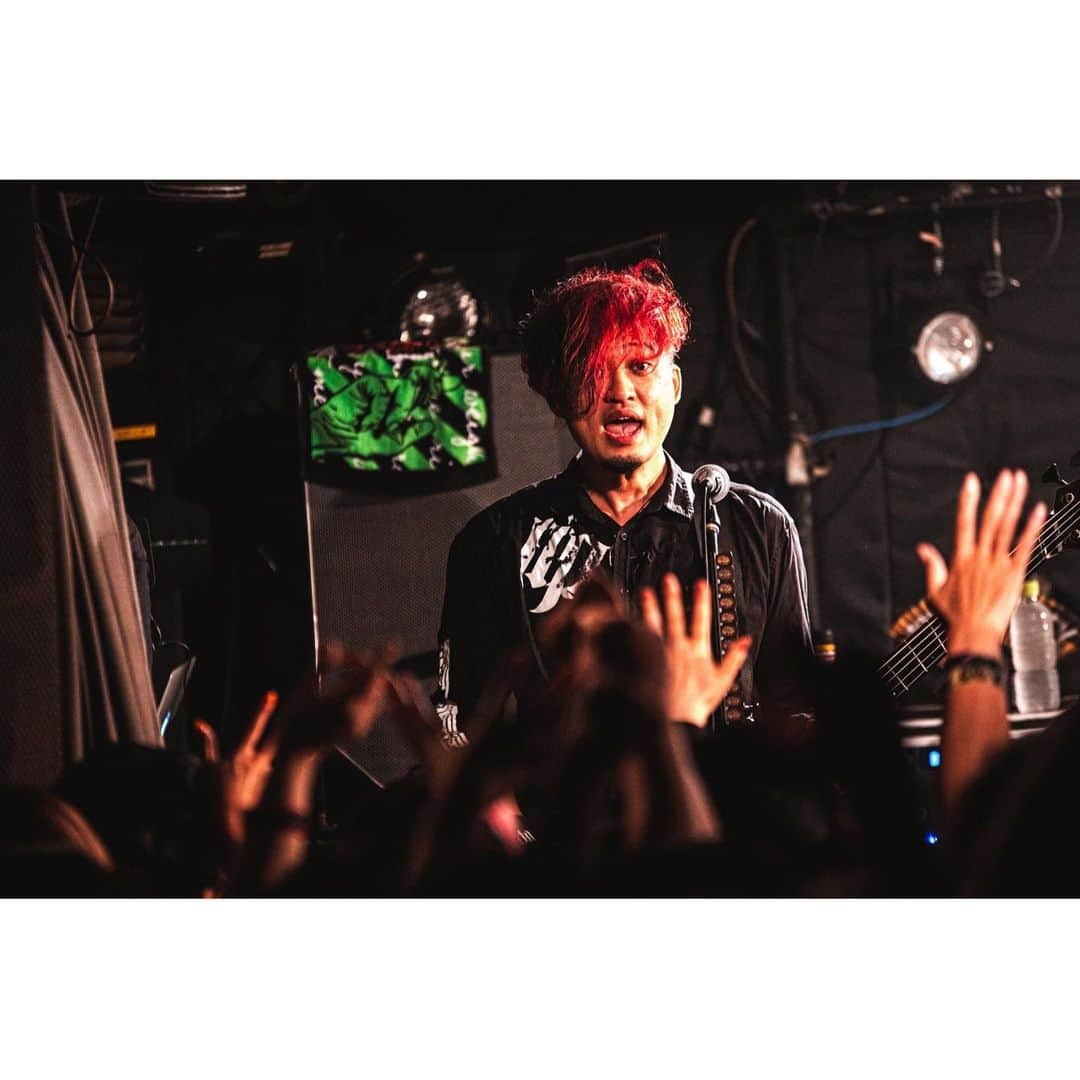 侑威地さんのインスタグラム写真 - (侑威地Instagram)「dustbox「The Awakening TOUR」@HEAVEN'S ROCK 宇都宮 VJ-2  photo by @kawado_photo  #theawakeningtour #dustbox #rottengraffty」9月21日 14時26分 - yuichi_rotten