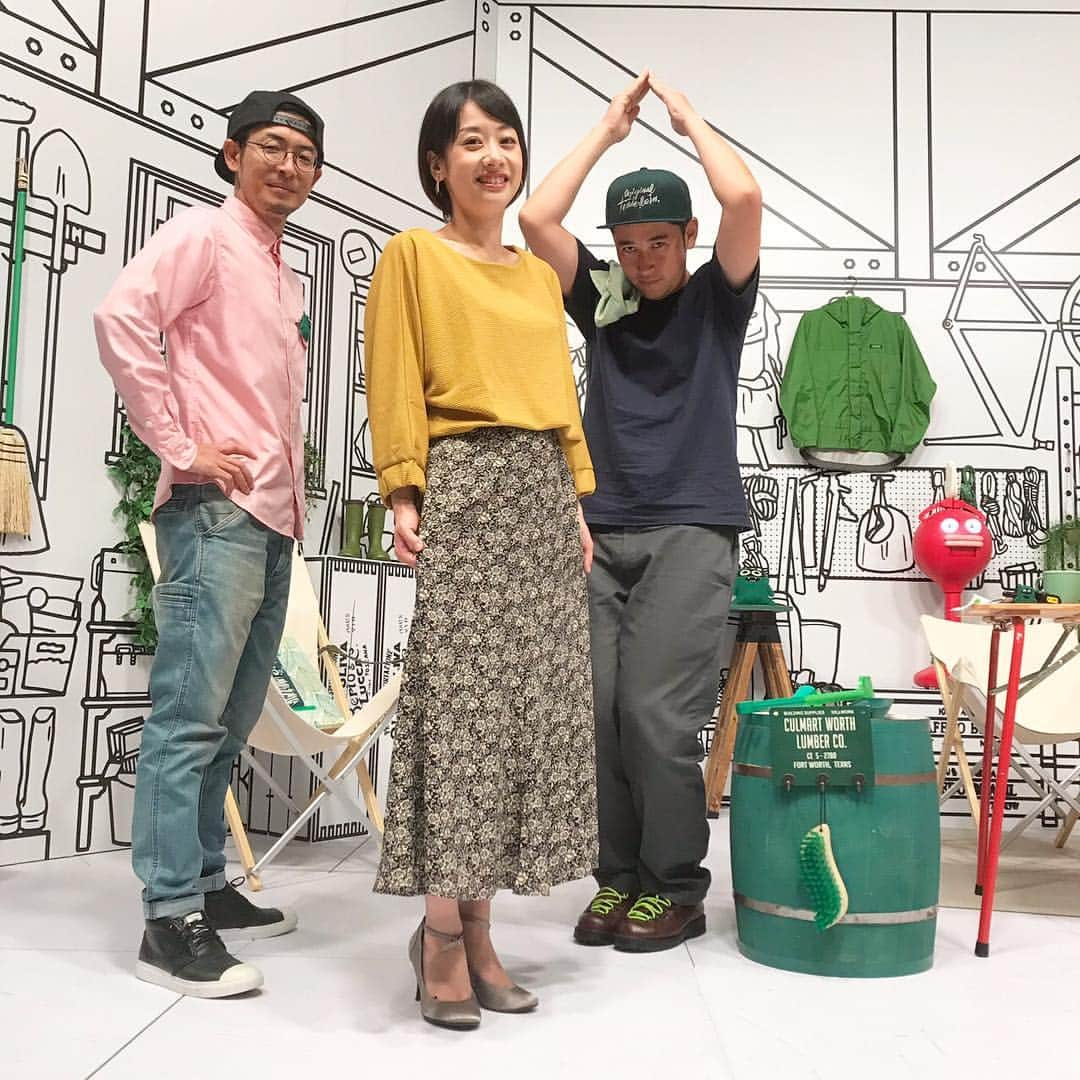 川島恵さんのインスタグラム写真 - (川島恵Instagram)「つづくさんのどようだよ！本日もご視聴ありがとうございました！新コーナー「ひとっ風呂あびませんか？」に影響されて、私も温泉に行きたくなりました♨️次回も、お楽しみに！ ・ #つづくさんのどようだよ #どようだよ #MRT #宮崎放送 #土曜日 #生放送 #アナウンサー衣装 #エニィファム」9月21日 16時35分 - mrt.kawashima