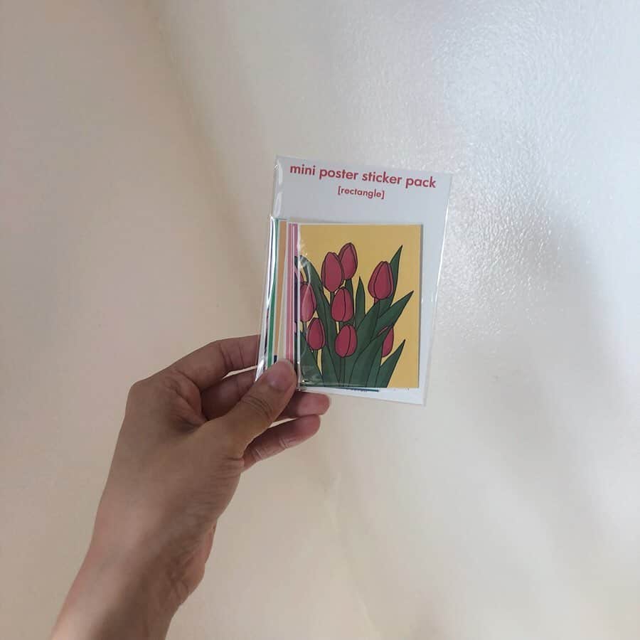ハルハルさんのインスタグラム写真 - (ハルハルInstagram)「【韓国Girlに大人気】注目雑貨が大集合🌷3日間限定POP UPで買えちゃう！﻿ ﻿ あんにょん🍑ハルハルのゆうきです。﻿ 今日は @shop1107_japan の﻿ POP UPに遊びに行ってきましたღ﻿ ﻿ 韓国で大人気の雑貨アイテムが﻿ 大集合してました〜！！﻿ (本当に全部、可愛かった)﻿ ﻿ ﻿ 中でもハルハルが注目したのは﻿ ひとつひとつ"ハンドメイド"で作られている﻿ @ossl__ とのコラボポーチ〻﻿ ﻿ 温かみのある素材とデザインが◎﻿ ポーチとして持つのはもちろん、バックに使っても可愛い。ハルハル編集部のおすすめitemです！﻿ ▶︎Ossl ハンドメイドチューリップポーチ﻿ ﻿ Osslはハルハルがずーっと気になっている韓国雑貨ブランド。他にも可愛いitemがたくさんあるので、ぜひcheckしてみてね🌿﻿ ﻿ ﻿ ■1107 POP-UP 開催期間﻿ 《3DAYS》9/21(Sat)~9/23(Mon)﻿ ﻿ ■開催場所﻿ 　東京都渋谷区神宮前5-25-2 3F﻿ ﻿ ■詳細情報﻿ 1107公式InstagramアカウントをCheck!♡﻿ @shop1107_japan﻿ ﻿ ﻿ 🌷1107のPOP UPは嬉しいノベルティ付き🌷﻿ ¥1,000ごとのお買い上げで﻿ チューリップが1本貰えちゃう🥺♡﻿ ﻿ ﻿ 整理券の配布は10:00〜﻿ ぜひこの3連休に遊びに行ってみてね＊﻿ ﻿ ﻿ ﻿ #ハルスタ や#ハルハルをタグ付けしていただくと、﻿ ハルハルの記事やInstagramに投稿させていただく場合がございます💕﻿ ﻿ #하루스타 #하루하루 를 태그 하시면﻿ 하루하루의 기사와 인스타그램에서 사용할 가능성이 있습니다💕﻿ ﻿ ﻿ ﻿ #ハルハル#ハルスタ#하루스타#하루하루#韓国雑貨#韓国雑貨屋#韓国文房具#文房具#雑貨#イルイルゴンチル#일일공칠」9月21日 17時03分 - haruharu_furyu