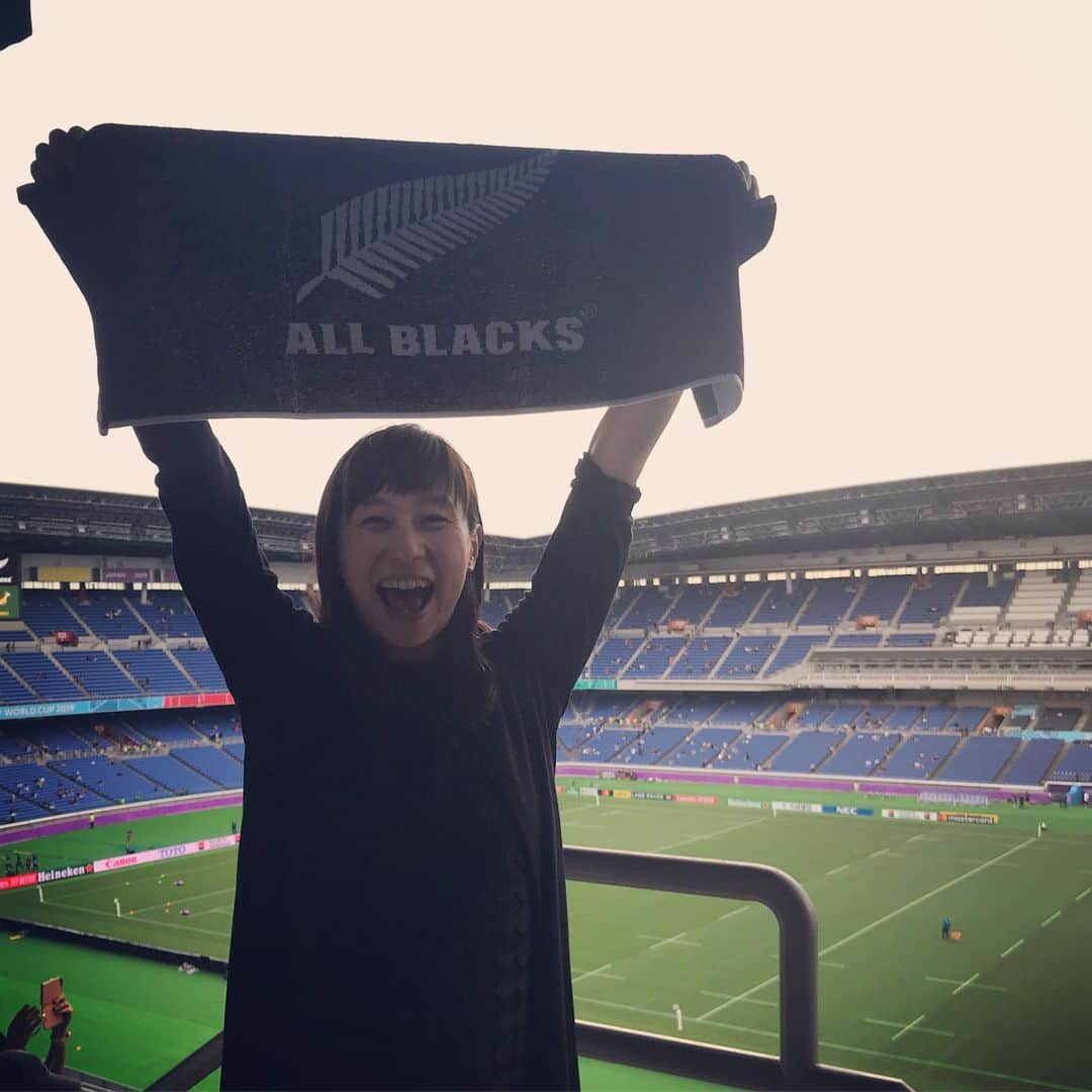 生尾佳子さんのインスタグラム写真 - (生尾佳子Instagram)「ラグビーデビュー！ 楽しみっ！ #rugbyworldcup  #allblacks #マタニティライフ #ジャンプは控え目に #ラグビーワールドカップ2019」9月21日 17時30分 - yotikoikuo