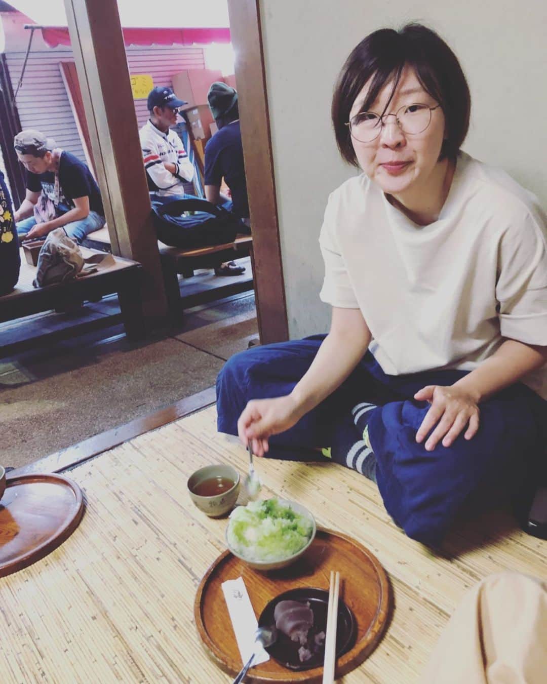 吉川莉早さんのインスタグラム写真 - (吉川莉早Instagram)「☁️☁️くつろぎ赤福☁️☁️」9月21日 17時57分 - liisakawa