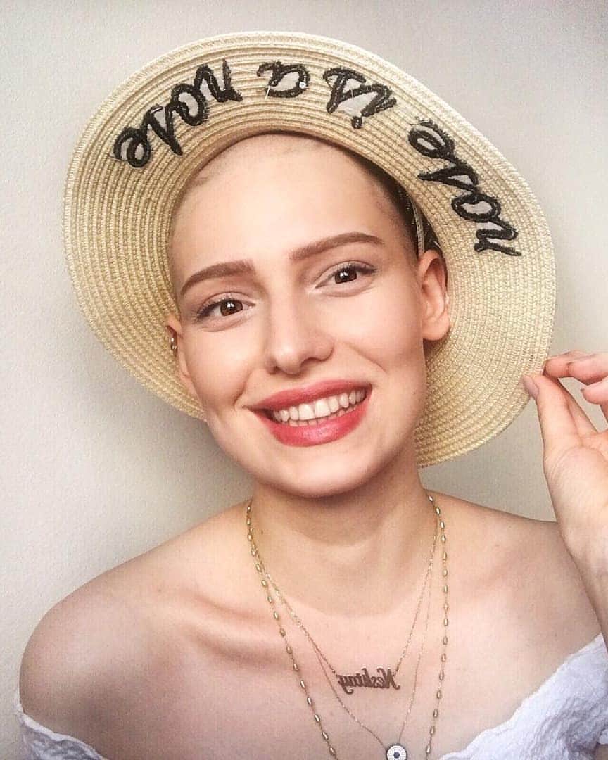 Portrait|Life|Fashion|Faceさんのインスタグラム写真 - (Portrait|Life|Fashion|FaceInstagram)「Neslican Tay, who beats the cancer 3 times, couldn’t handle 4th. She sadly passed away today. “Maybe im gonna die, but at least I’ll die fighting.” she said. Rest in peace. 🙏🖤🙏 #neslicantay #cancerfighter #ironwoman @neslicantay ━━━━━━━━━━━━━━━━━━━ ━━━━━━━━━━━━━━━━━━━」9月21日 18時07分 - portraitmood