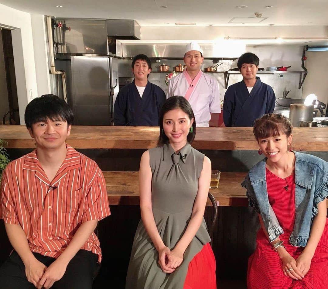 橋本マナミさんのインスタグラム写真 - (橋本マナミInstagram)「23日朝９時１１分から　#テレビ東京　#あちこちオードリー　だよ😊同い年、辿ってきた芸歴も違う　#若槻千夏　さんのトーク力に感服でした🤣 #オードリー　#橋本マナミ 衣装は　@belle_official.jp」9月21日 18時32分 - manami84808