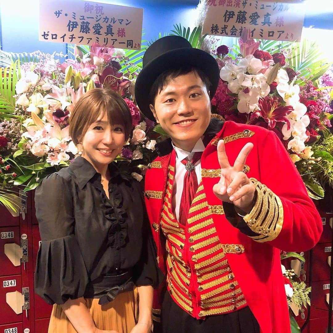 千葉あやさんのインスタグラム写真 - (千葉あやInstagram)「. ザ・ミュージカルマン2019を観てきました✨🎤 . ただただ感動しました!! もうとにかく何でもありの、最高のエンターテイメントでしたっ✨ . エハラさんがやりたい事を形にし、詰め込んだミュージカル。 . 書きたいことたくさん!!! ...だけど、明日もあるので興奮してネタバレしないように、 この辺にしておきます🙇‍♀️笑♡ . でもアドリブもあるから、何回観ても楽しめそう...🤤 . . #ザミュージカルマン #エハラマサヒロ さん #ミラクルひかる さん」9月21日 21時26分 - aya_sakaya56