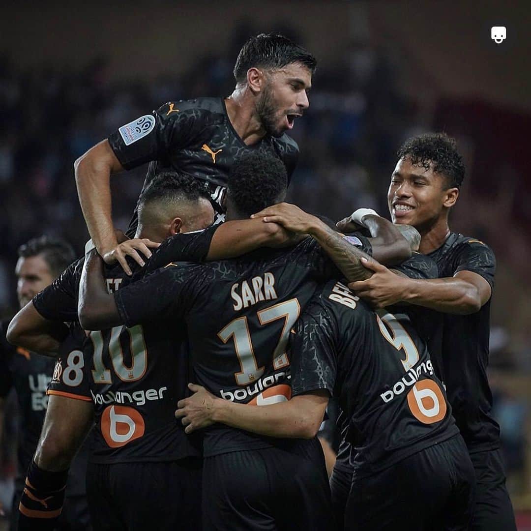 フロリアン・トヴァンのインスタグラム：「Bon match les gars , à fond derrière vous ... 🙏🏻💙 @olympiquedemarseille」