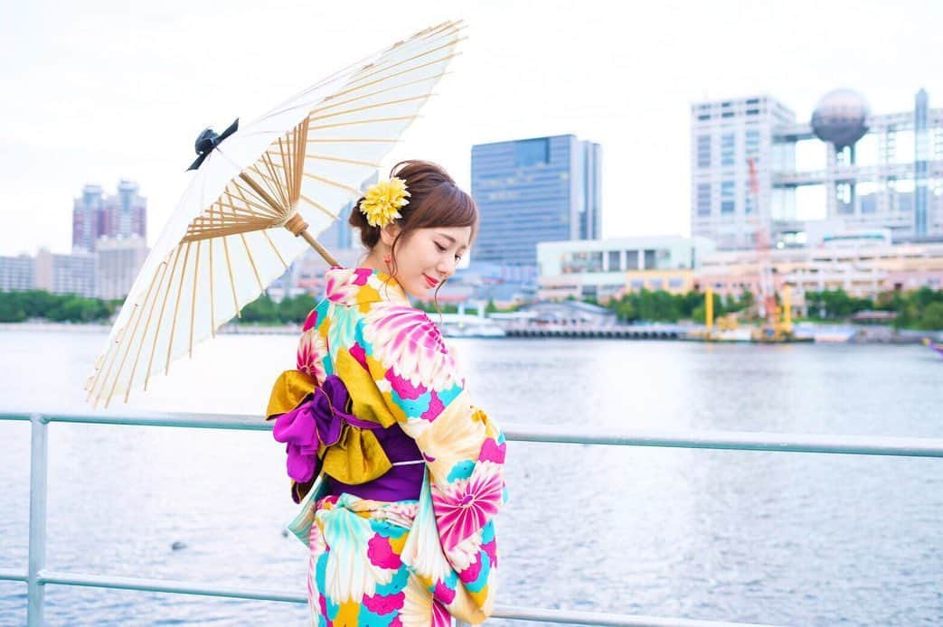 麻美ゆまのインスタグラム：「🌸屋形船🌸 Yakata-bune boat 2019.9.21  I wore a kimono and took a houseboat today. I enjoyed tempura and karaoke with my fans. Happy today!! 2年ぶりの屋形船 風も気持ちよくて、最高に楽しい時間でした💓  #屋形船 #麻美ゆま #asamiyuma」