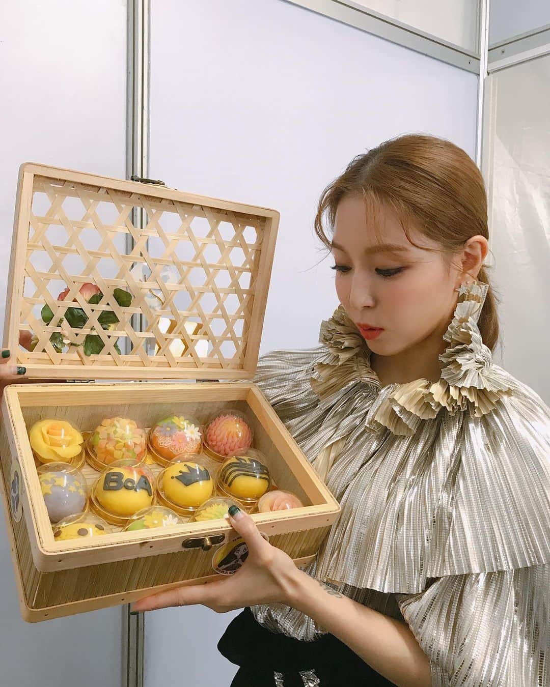 BoAのインスタグラム：「고마워~~~😘😘」