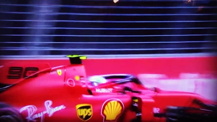 KCEEのインスタグラム：「Charles, You're realy fast!! #scuderiaferrari」