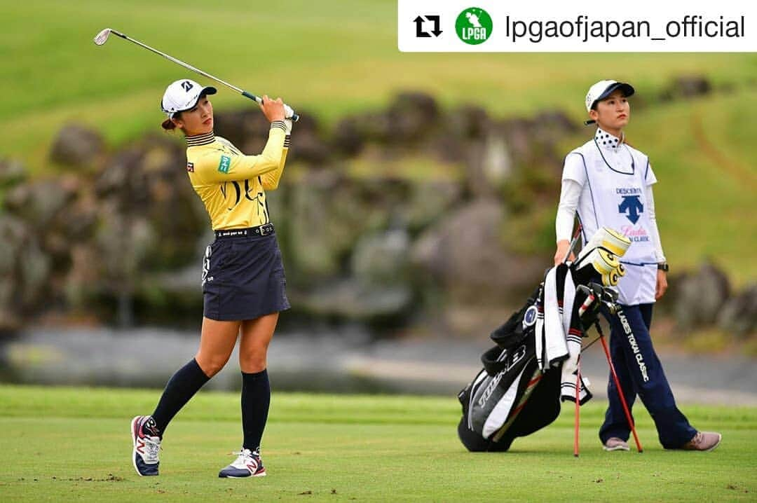 岡山放送さんのインスタグラム写真 - (岡山放送Instagram)「#Repost @lpgaofjapan_official (@get_repost) ・・・ ・ 第2日フォトギャラリー #松田鈴英 #イナリ #鈴木愛 #渋野日向子 #申ジエ #gettysport<Atsushi Tomura/Getty images> #第50回デサントレディース東海クラシック #新南愛知カンツリー倶楽部美浜コース #デサント#ルコックスポルティフ#マンシング #愛知県#知多郡#美浜町  大会最終日の模様は22日 日曜ごご4時5分～放送  #フジテレビ系列#FNS#1ch#THK#東海テレビ#8ch#OHK#岡山放送」9月22日 0時04分 - ohk_official