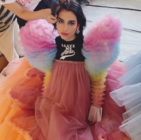 MTVさんのインスタグラム写真 - (MTVInstagram)「"This was for a special couture story on @dualipa for Elle USA magazine. In the end this outfit never got used in the final story but I'm so happy someone took a BTS shot! the dress is by Viktor & Rolf (@viktorandrolf). I chose this piece because I thought being a huge superstar like Dua must be so exhausting sometimes and if it was me i would want people to leave me alone haha!" - #MTVCreatortoWatch @annatrevelyan on this dreamy look. ☁」9月22日 1時00分 - mtv