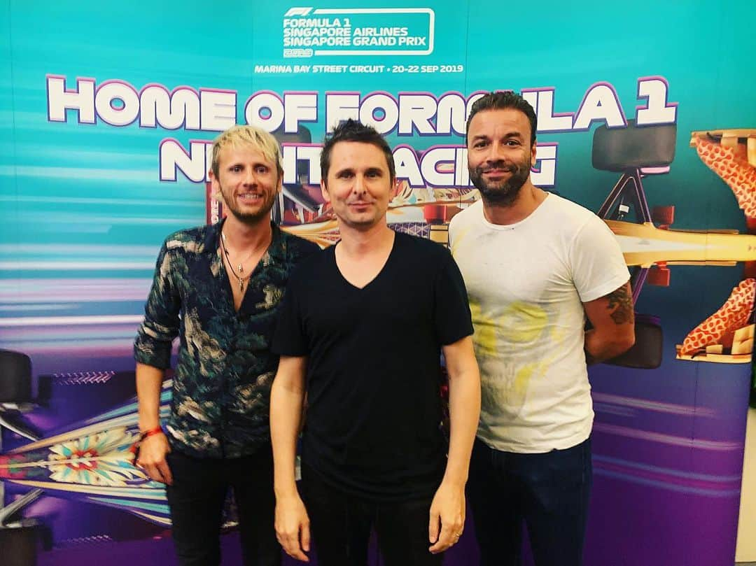 MUSEさんのインスタグラム写真 - (MUSEInstagram)「Thank you Singapore 🇸🇬 You guys rocked! #f1 #singaporegp」9月22日 1時52分 - muse