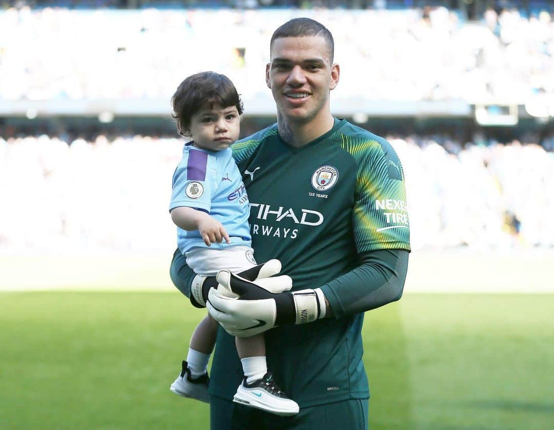 エデルソン・モラレスさんのインスタグラム写真 - (エデルソン・モラレスInstagram)「My boy 💙💙」9月22日 2時00分 - ederson93