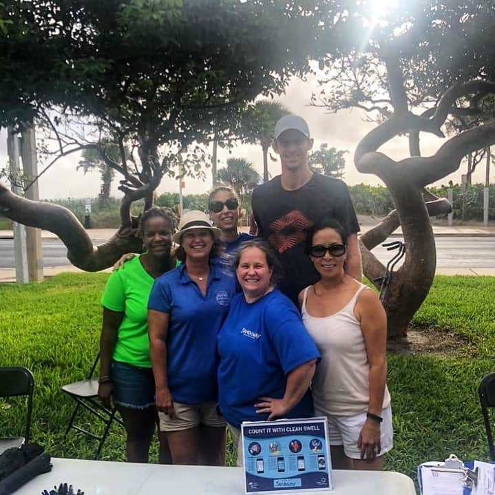 ケビン・アンダーソンさんのインスタグラム写真 - (ケビン・アンダーソンInstagram)「Proud of @cityofdelraybeachfl for a great turnout at #InternationalCoastalCleanup 💪 Thanks to everyone who came and helped @oceanconservancy clean our local beaches this morning. #TeamOcean」9月22日 2時20分 - kandersonatp